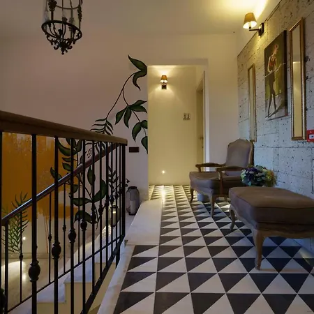 Otel Calıa Alaçati Köyıçı *