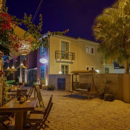 Calia Alacati Koyici Hotel *